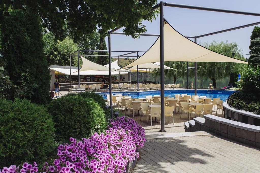 Romantique Veles Hotel Εξωτερικό φωτογραφία