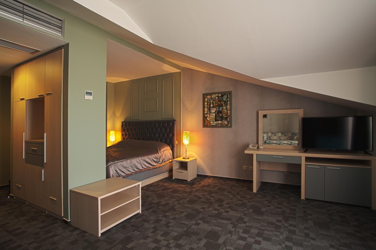 Romantique Veles Hotel Εξωτερικό φωτογραφία