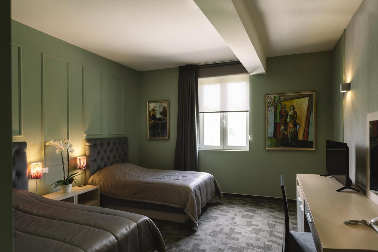 Romantique Veles Hotel Εξωτερικό φωτογραφία
