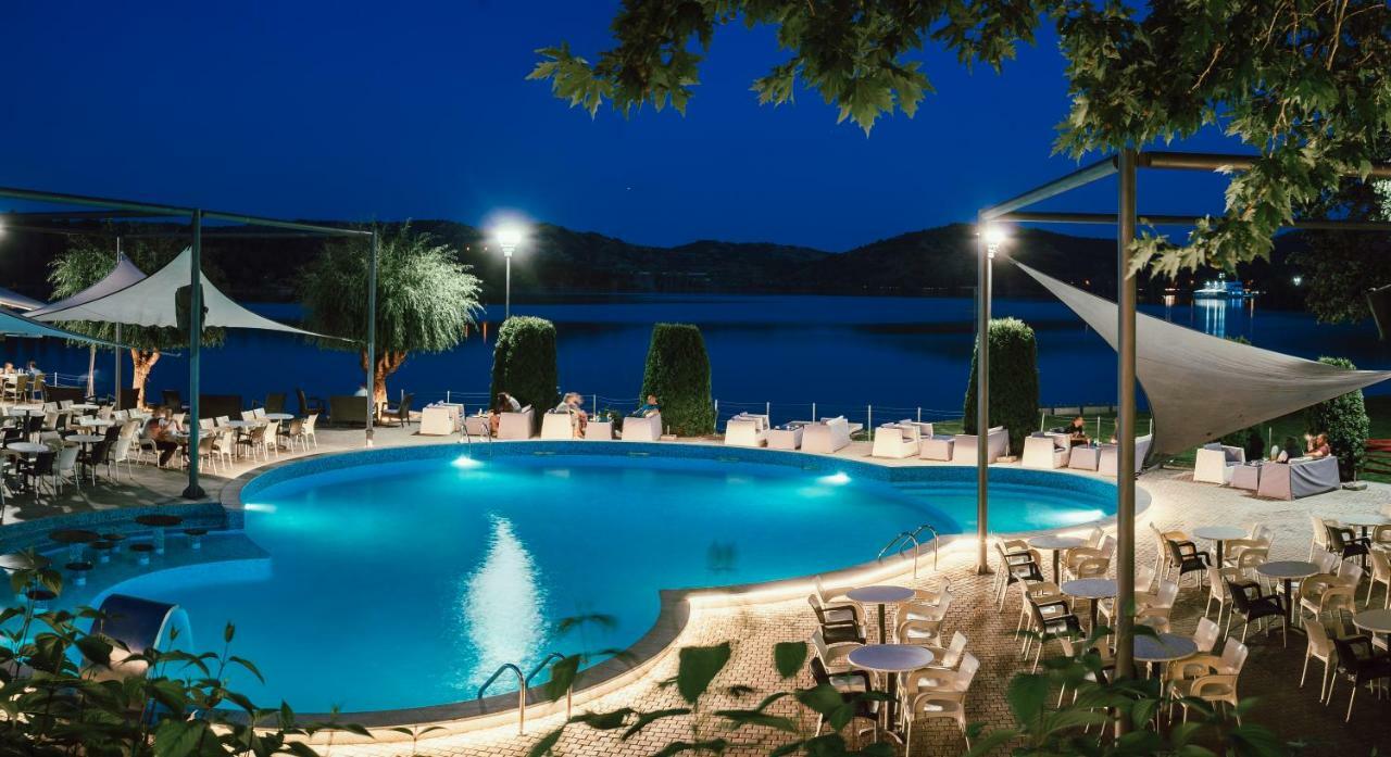 Romantique Veles Hotel Εξωτερικό φωτογραφία